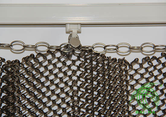 Accessories for decorative mesh 